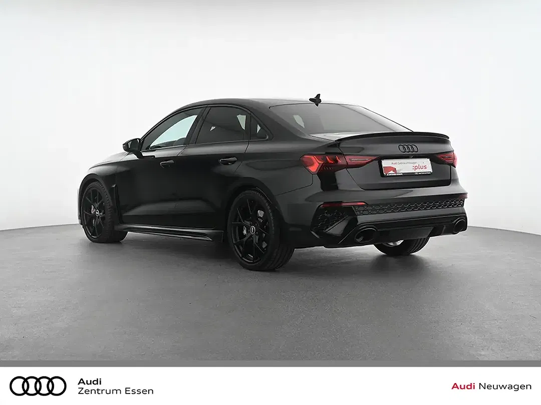 Audi RS3 - Thumbnail 2
