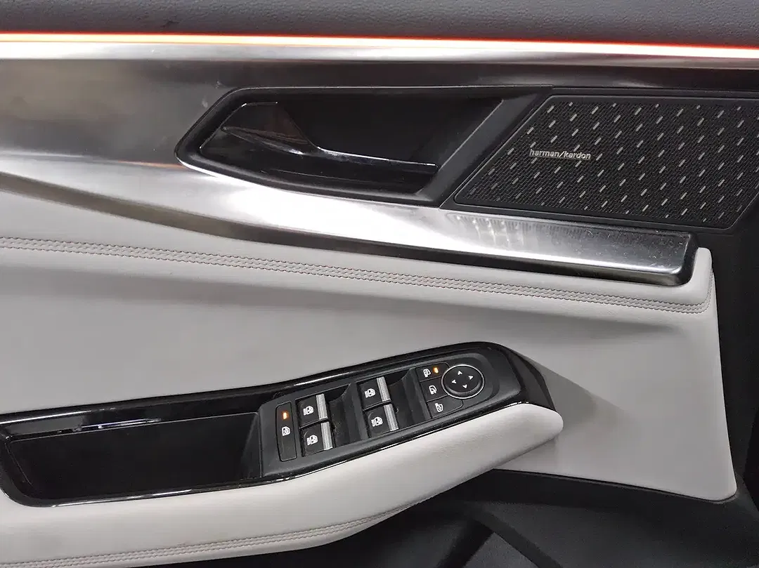 Renault Espace - Thumbnail 10