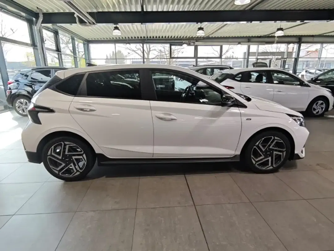 Hyundai i20 - Thumbnail 5
