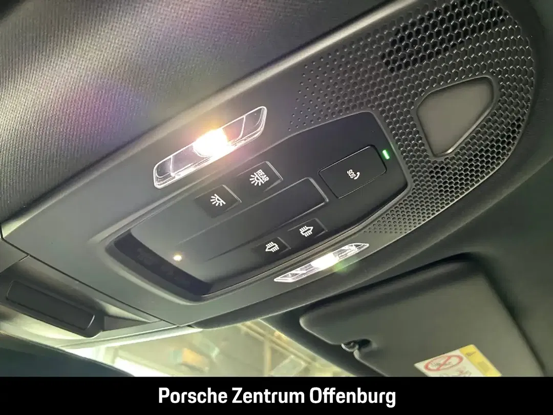 Porsche Cayenne - Thumbnail 12
