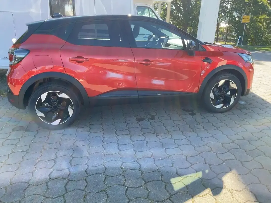Renault Captur - Thumbnail 5