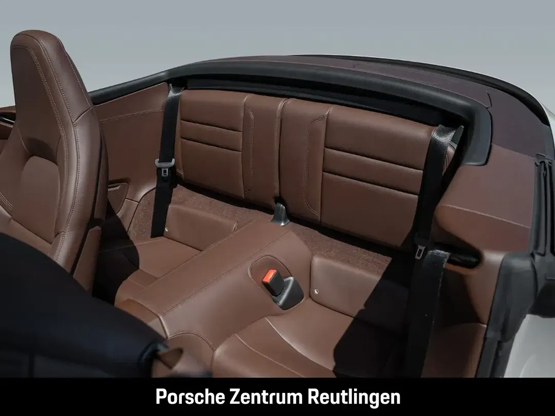 Porsche 992 - Thumbnail 7