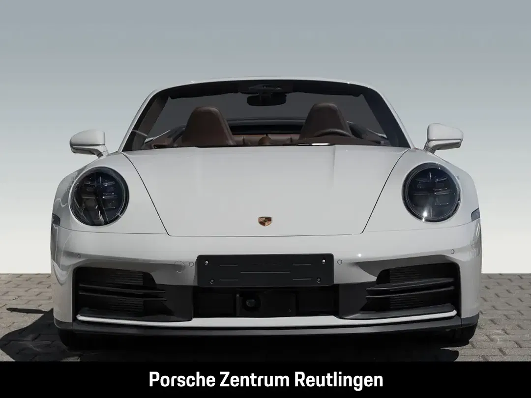 Porsche 992 - Thumbnail 8