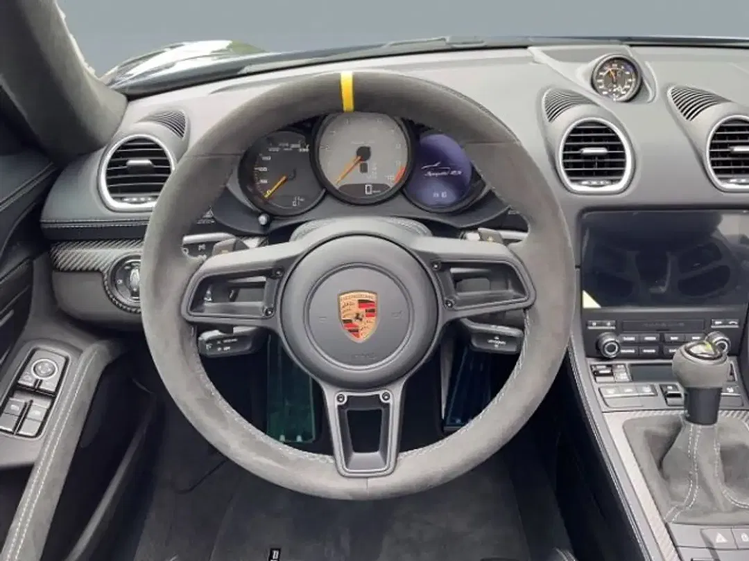 Porsche 718 Spyder - Thumbnail 12