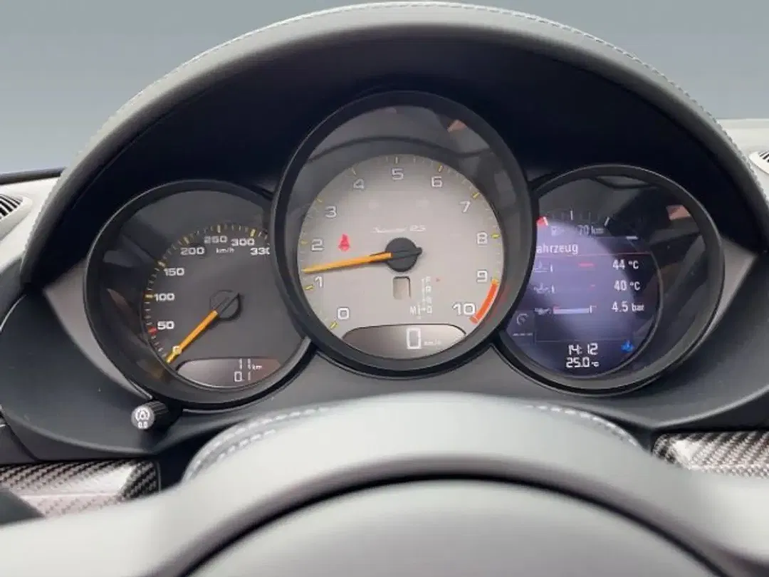 Porsche 718 Spyder - Thumbnail 13