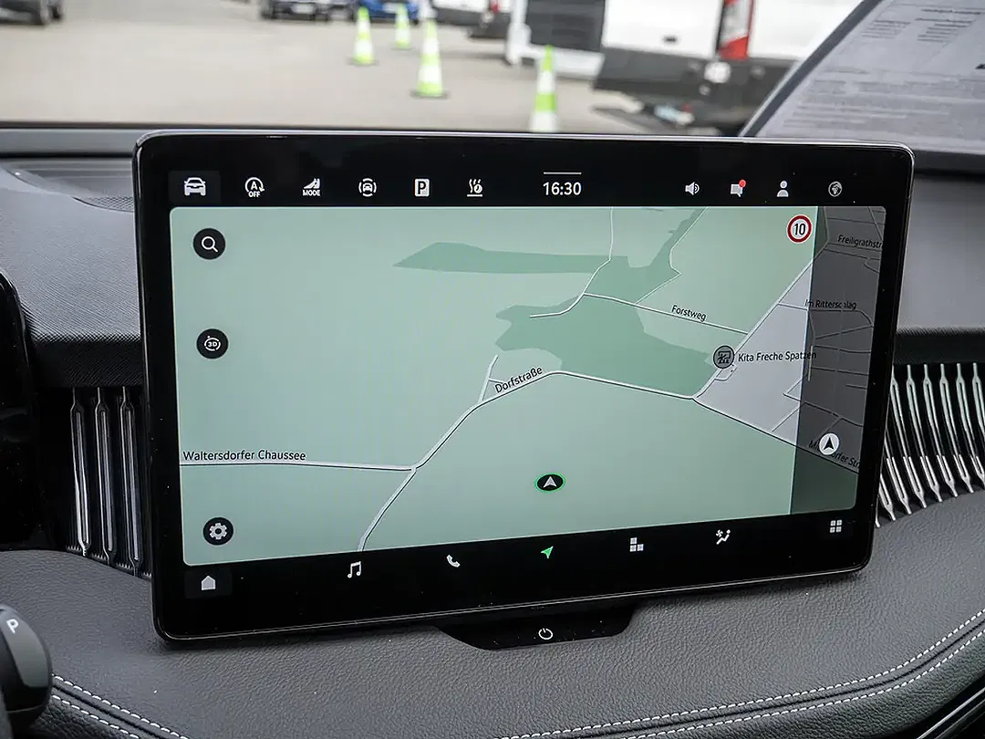 Skoda Superb - Thumbnail 8
