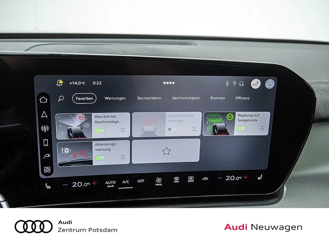 Audi Q3 - Thumbnail 11