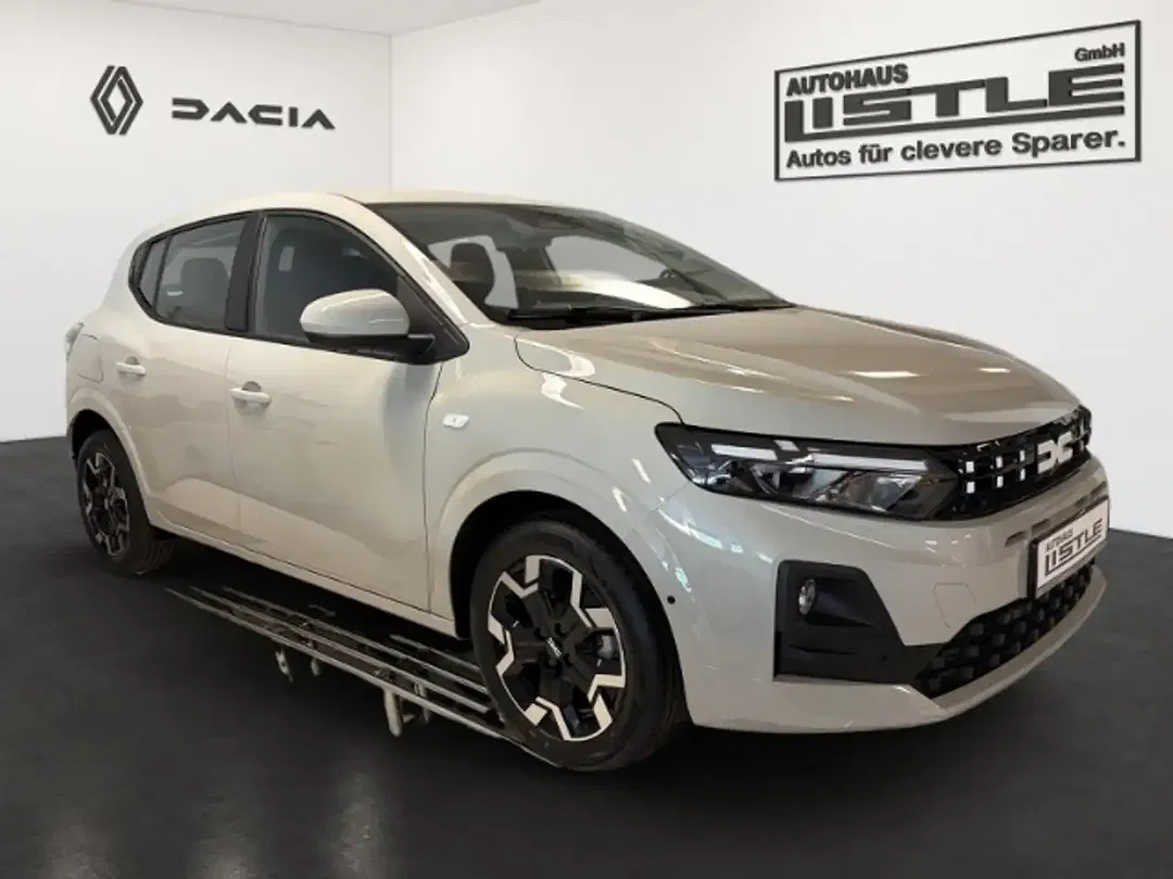 Dacia Sandero - Thumbnail 2