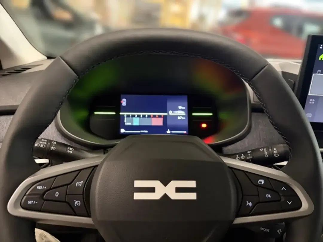 Dacia Sandero - Thumbnail 6