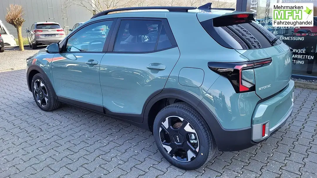 Kia Stonic - Thumbnail 6