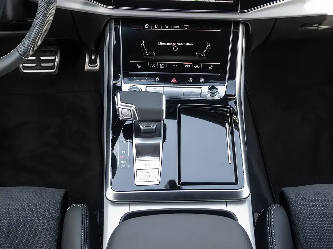 Audi Q7 - Thumbnail 11
