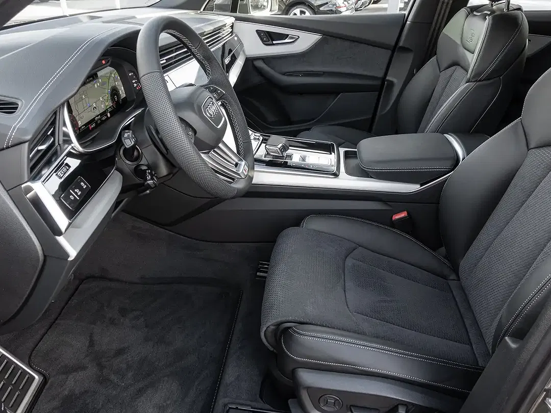 Audi Q7 - Thumbnail 12