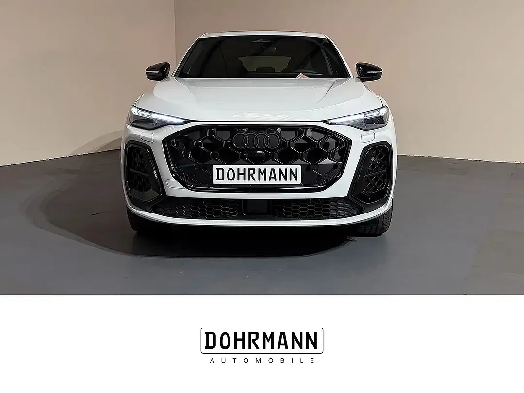 Audi Q5 - Thumbnail 1
