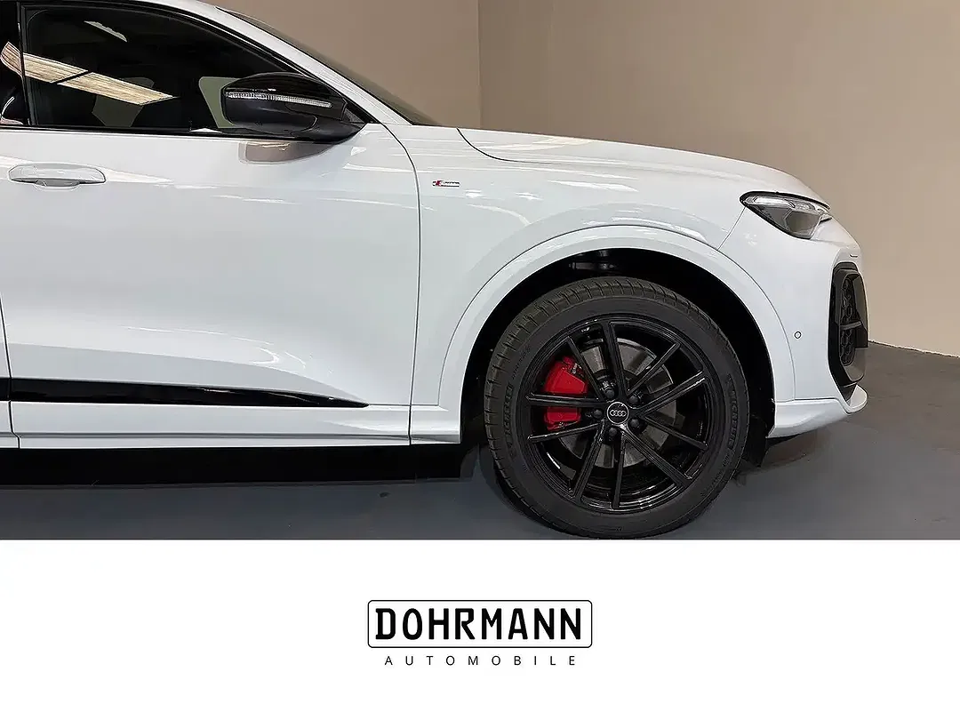 Audi Q5 - Thumbnail 10