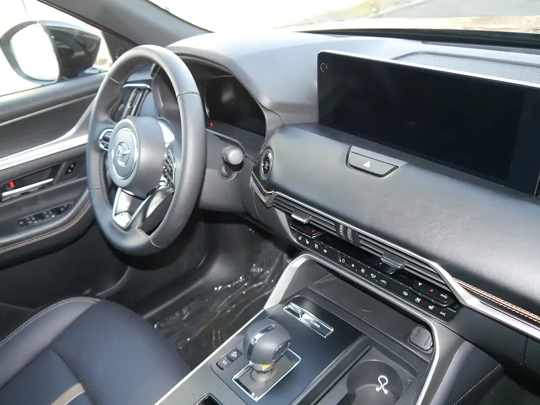 Mazda CX-60 - Thumbnail 11