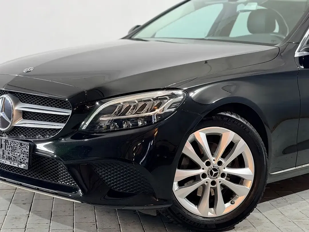 Mercedes-Benz C 180 - Thumbnail 4