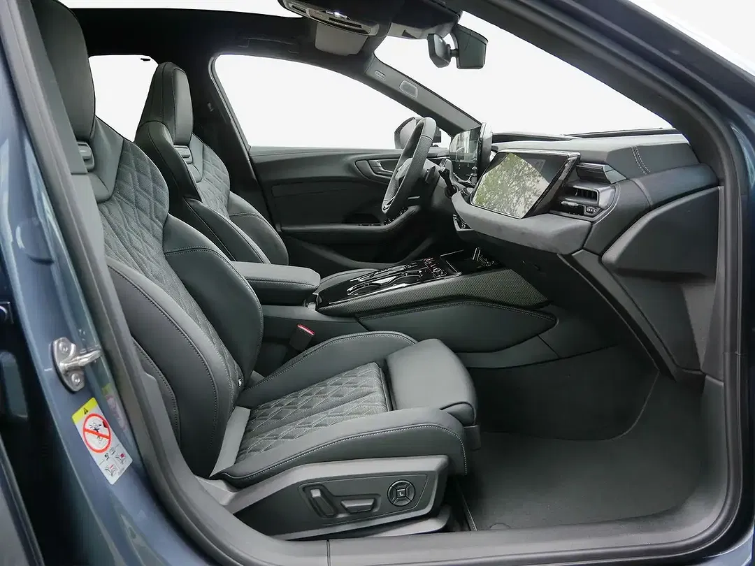 Audi S5 - Thumbnail 3