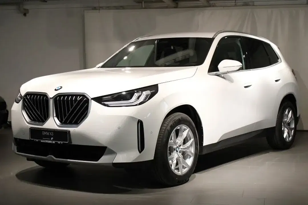 BMW X3 - Thumbnail 2