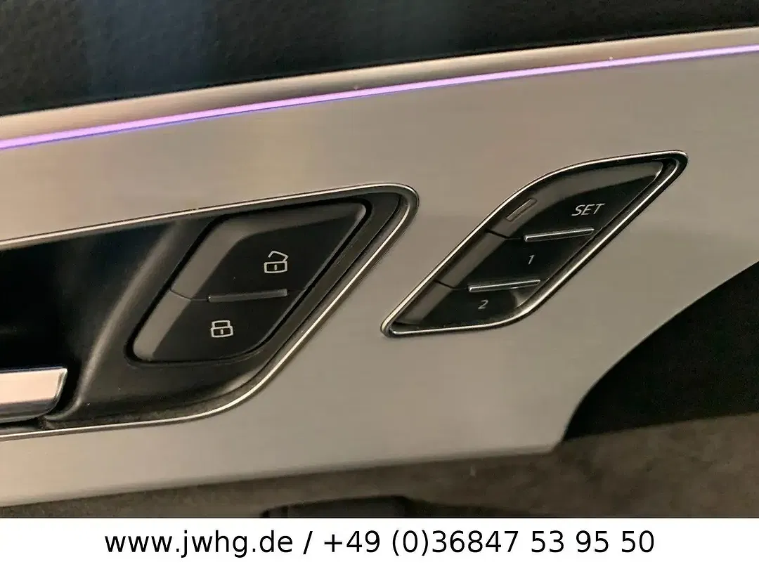 Audi SQ8 - Thumbnail 11