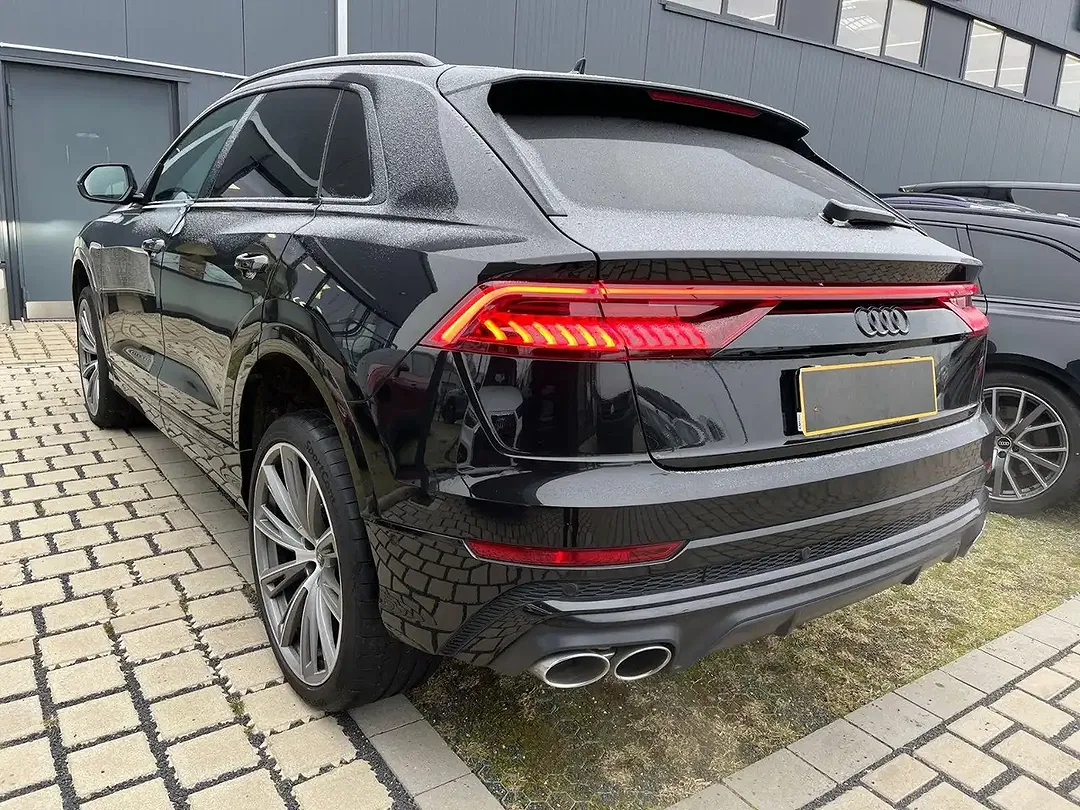 Audi SQ8 - Thumbnail 3