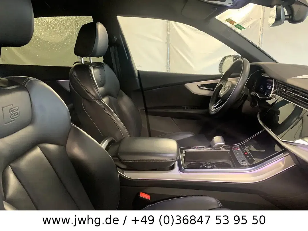 Audi SQ8 - Thumbnail 5
