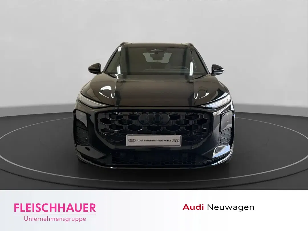 Audi Q3 - Thumbnail 2