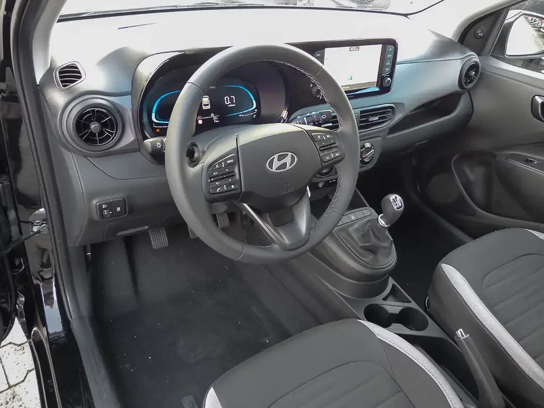 Hyundai i10 - Thumbnail 4