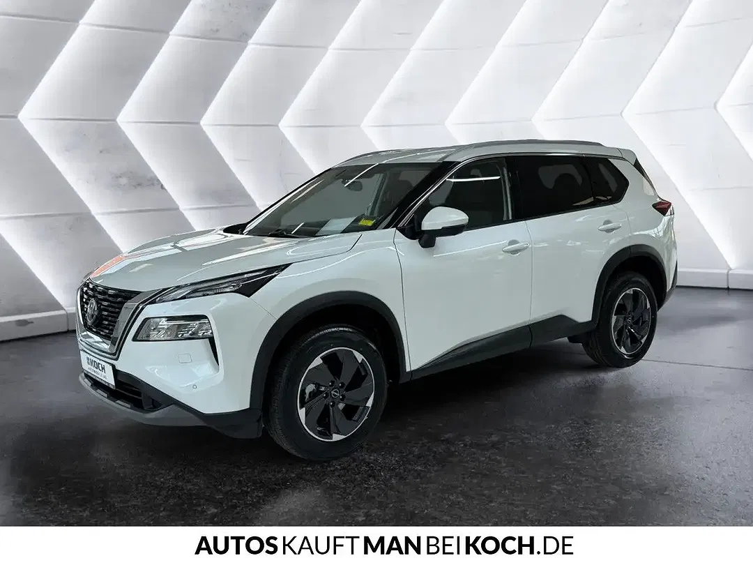 Nissan X-Trail - Thumbnail 1