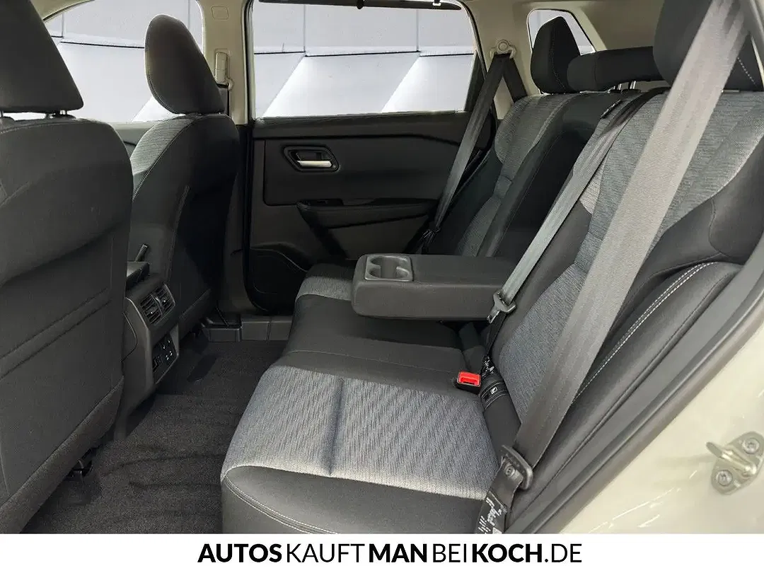 Nissan X-Trail - Thumbnail 6