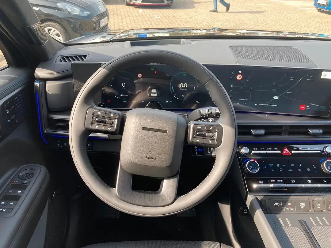 Hyundai SANTA FE - Thumbnail 9