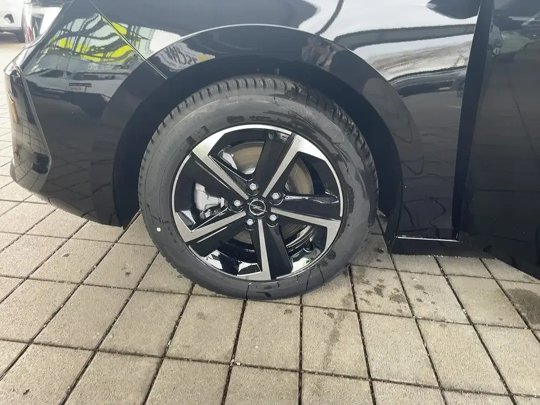 Opel Astra - Thumbnail 11