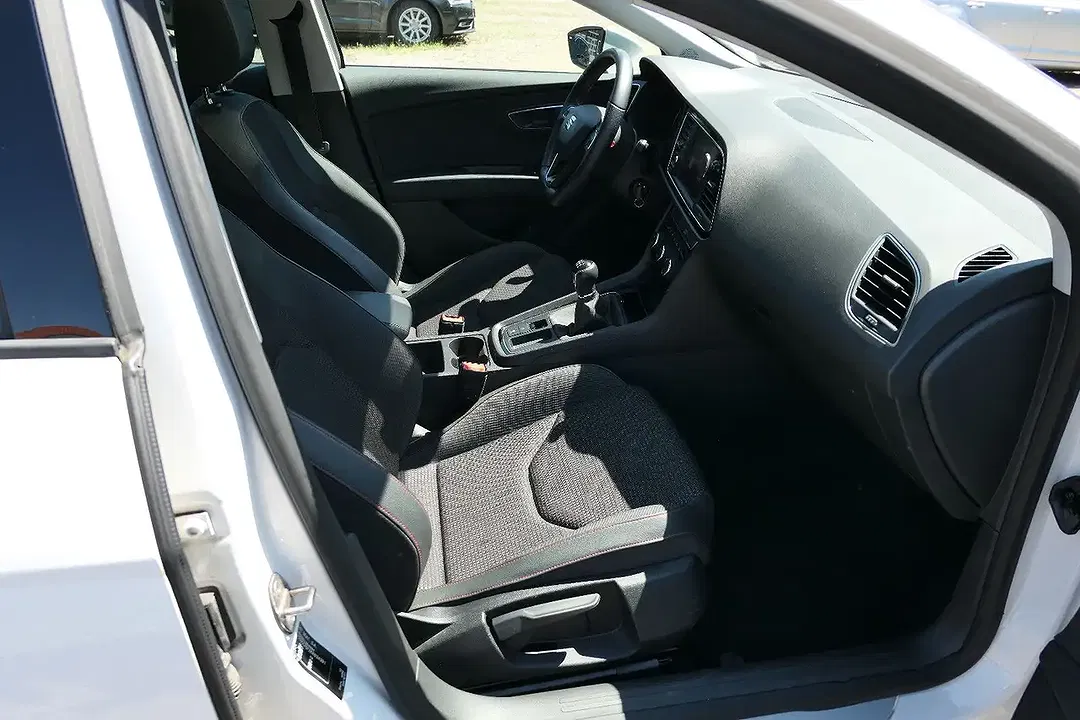 SEAT Leon - Thumbnail 12