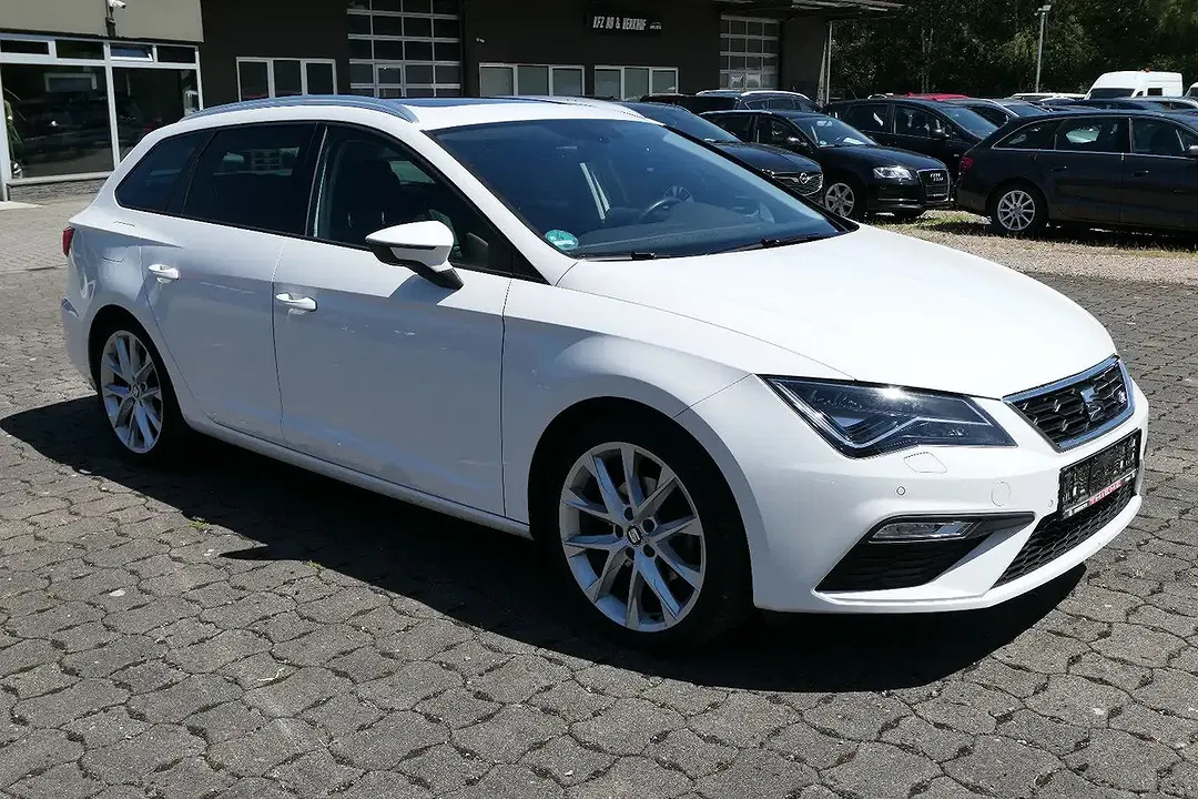 SEAT Leon - Thumbnail 7