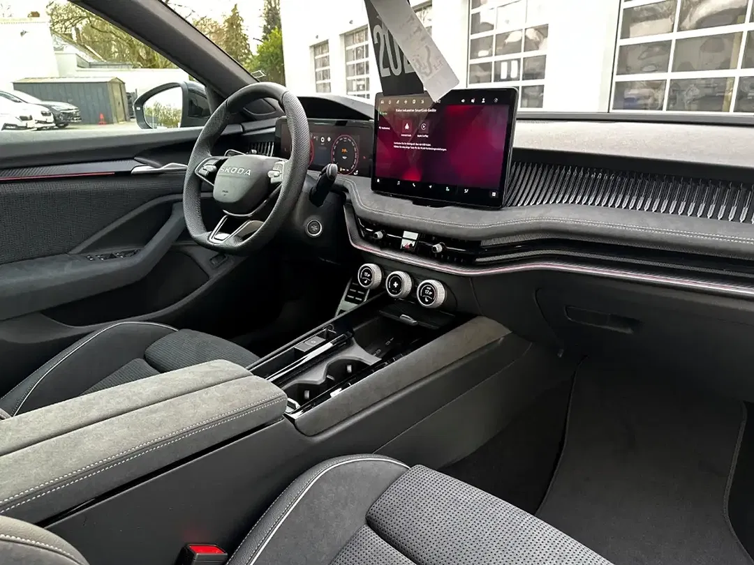 Skoda Superb - Thumbnail 5