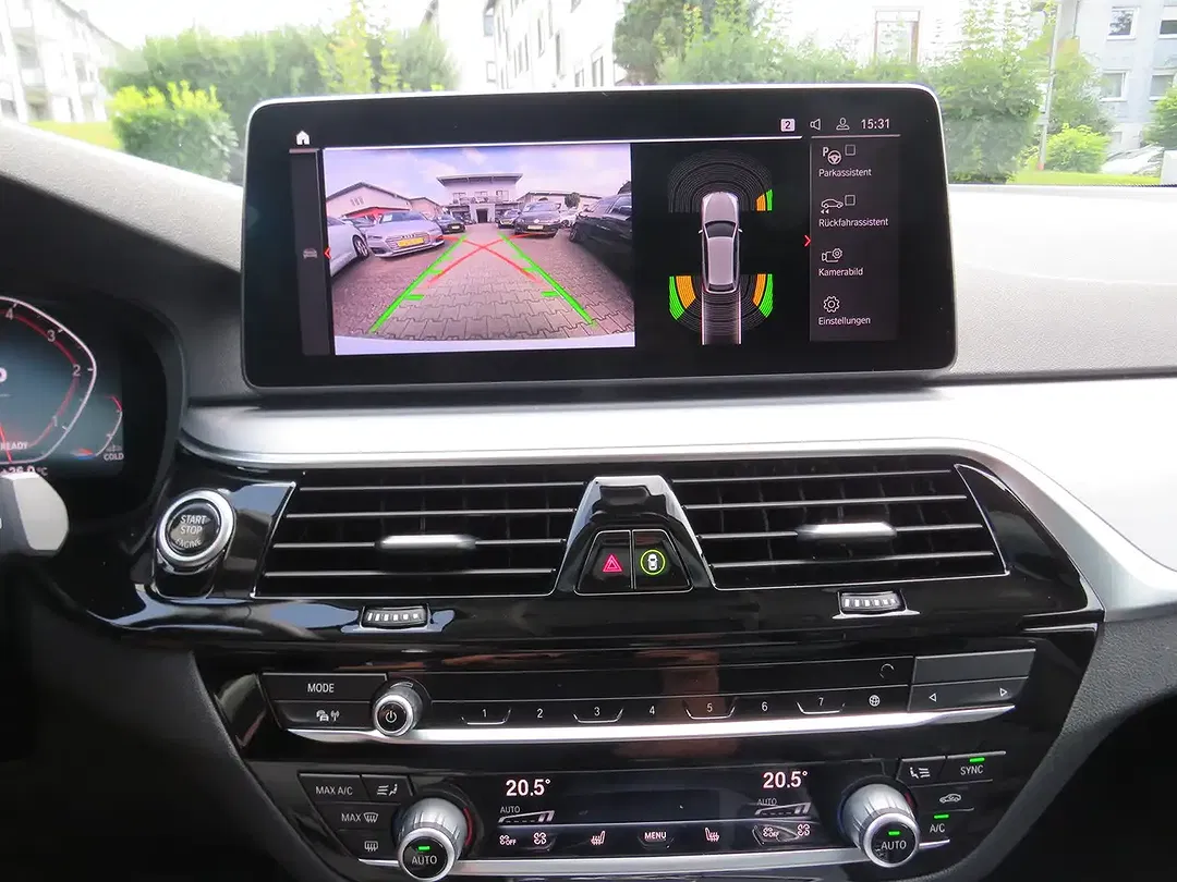 BMW 520 - Thumbnail 15