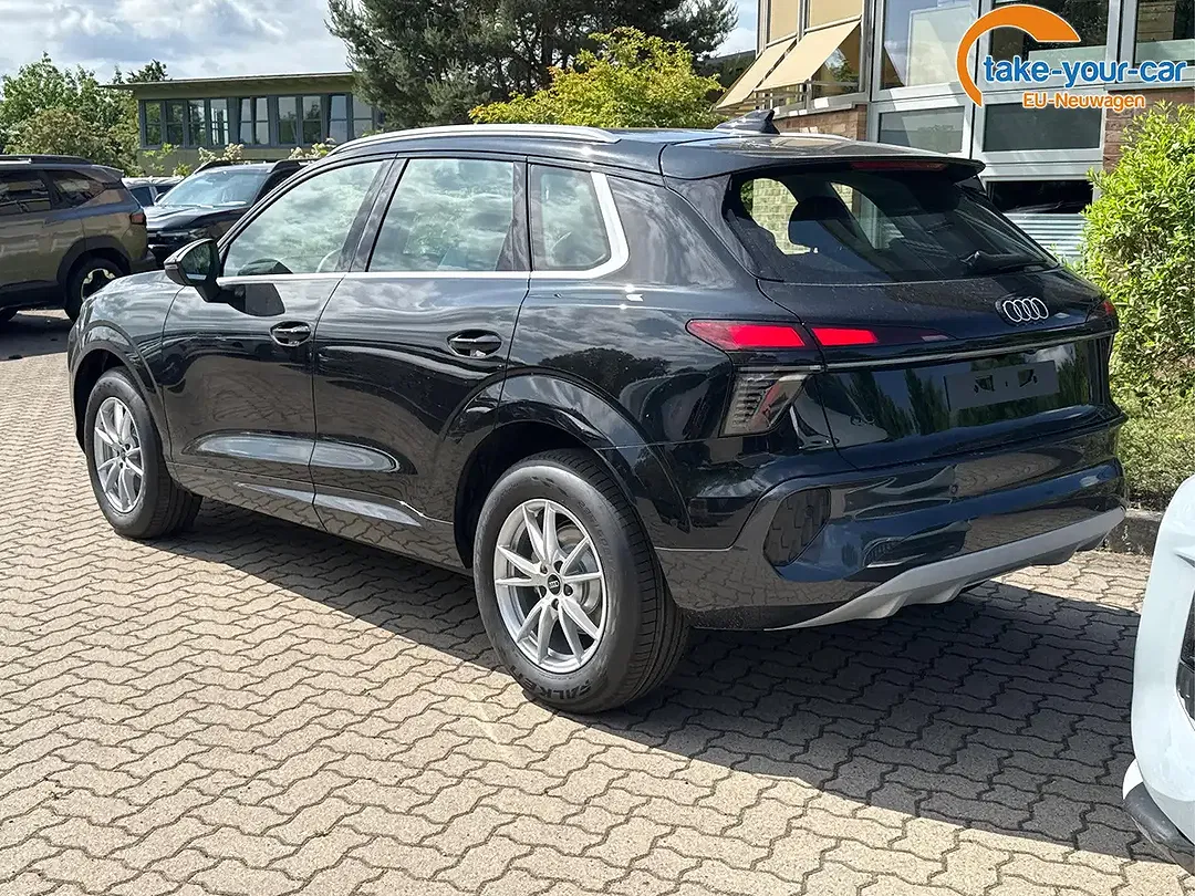 Audi Q3 - Thumbnail 5