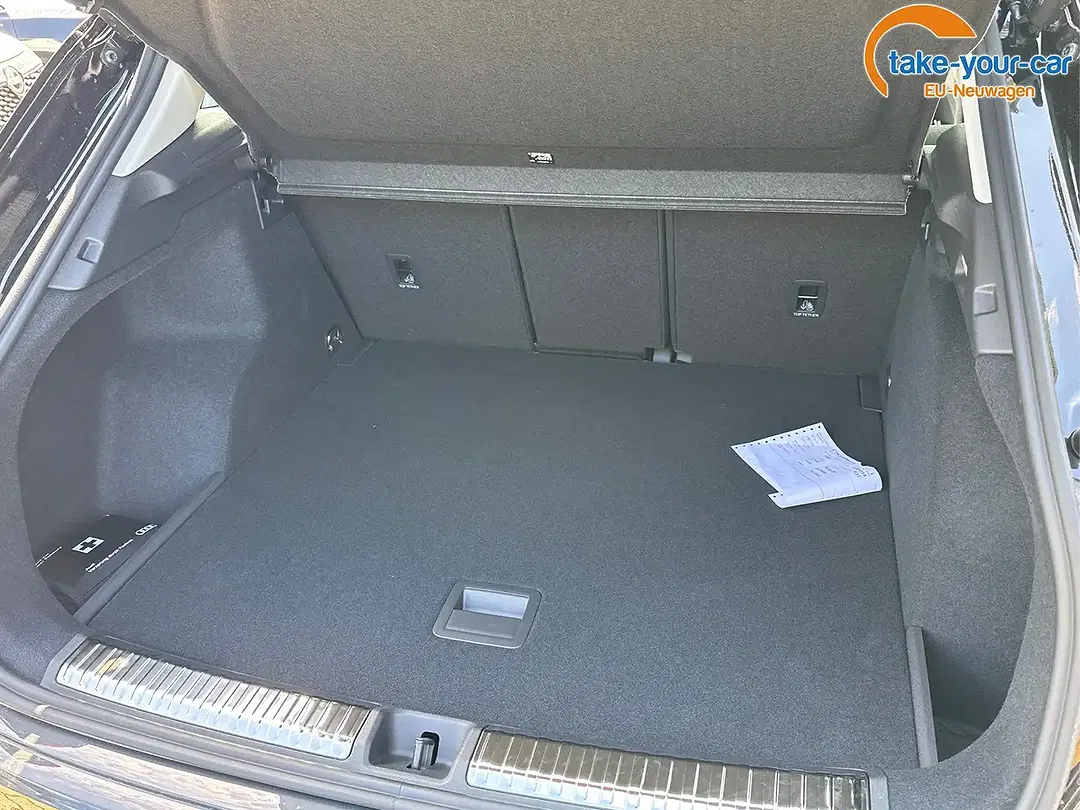 Audi Q3 - Thumbnail 6