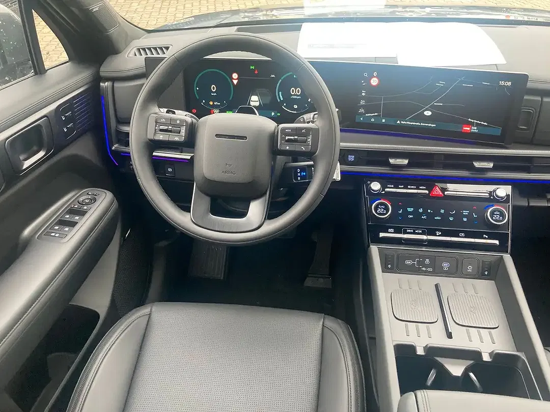 Hyundai SANTA FE - Thumbnail 8