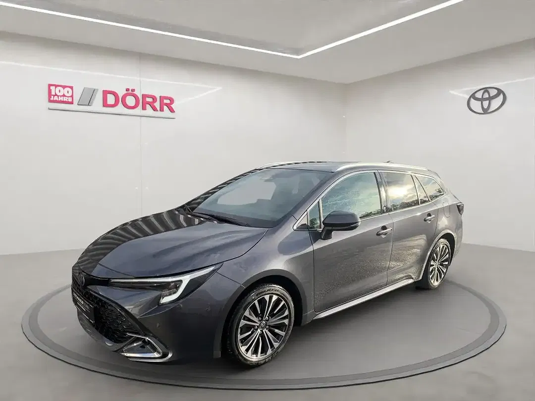 Toyota Corolla - Thumbnail 1