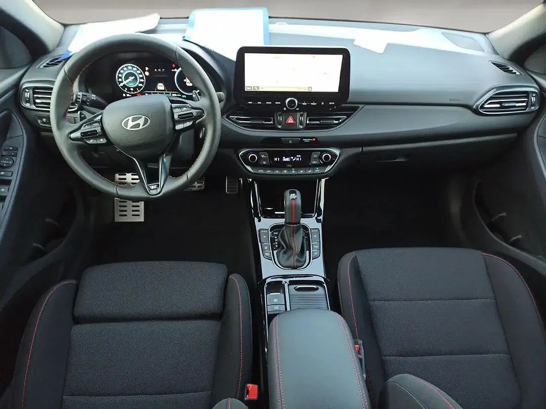 Hyundai i30 - Thumbnail 3