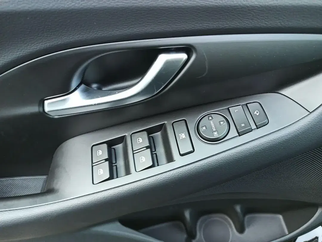 Hyundai i30 - Thumbnail 7