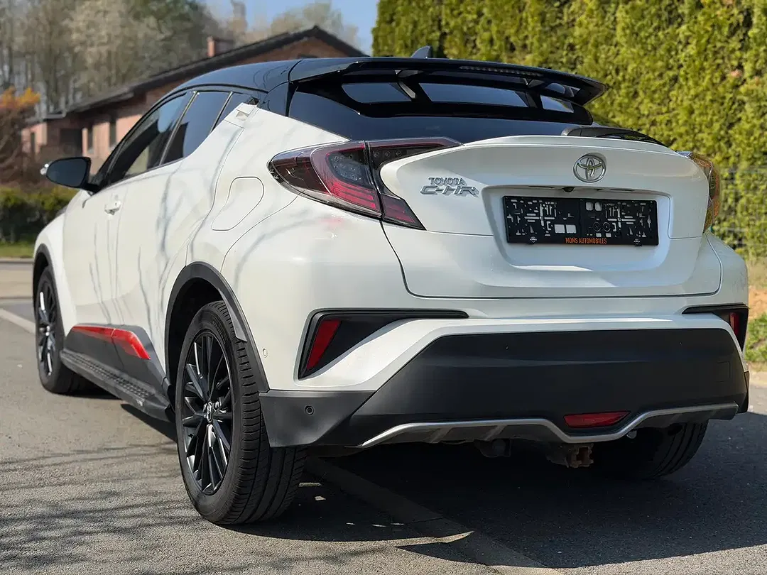 Toyota C-HR - Thumbnail 5