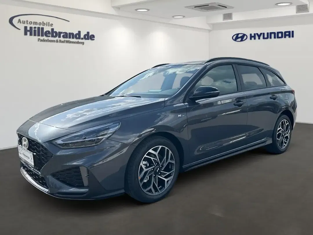 Hyundai i30 - Thumbnail 1