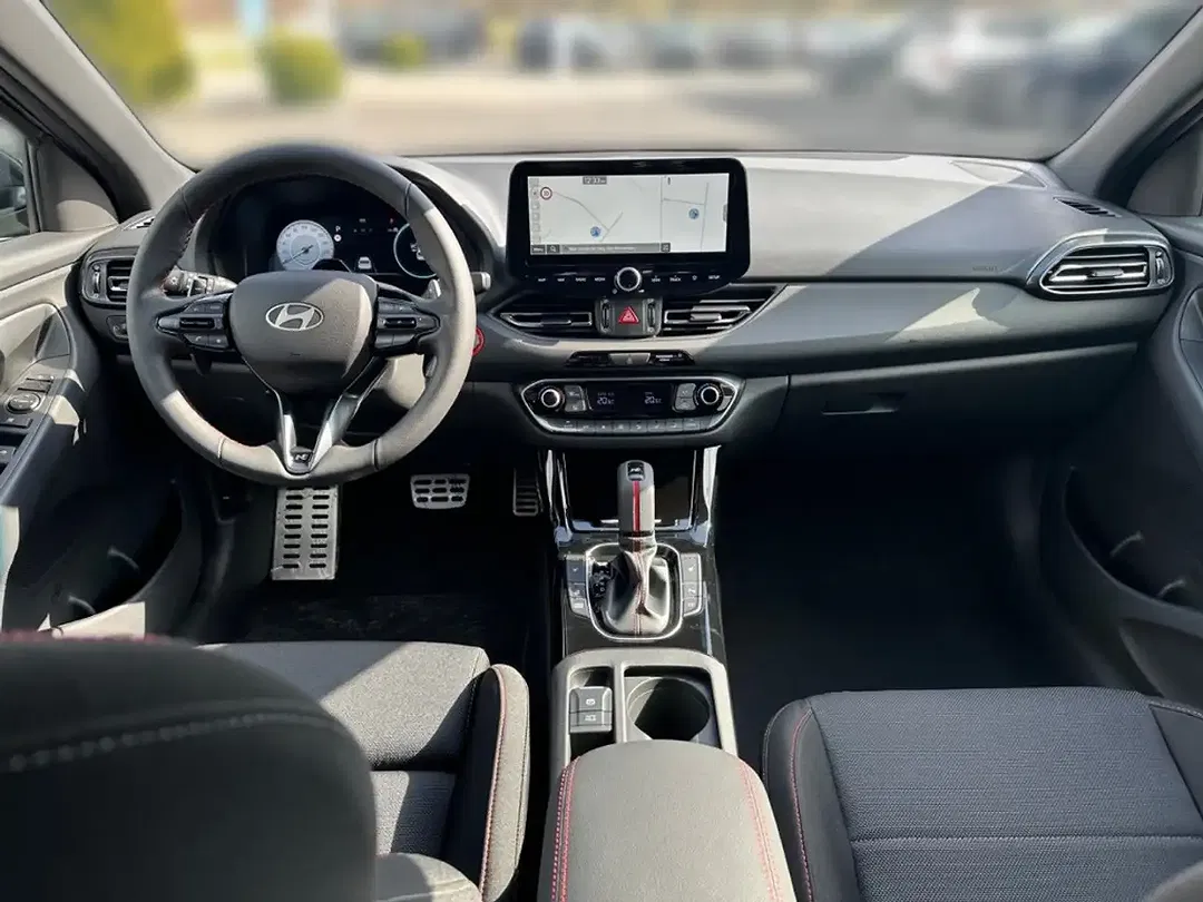 Hyundai i30 - Thumbnail 11