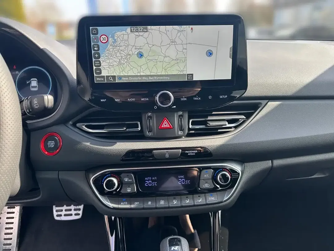 Hyundai i30 - Thumbnail 9