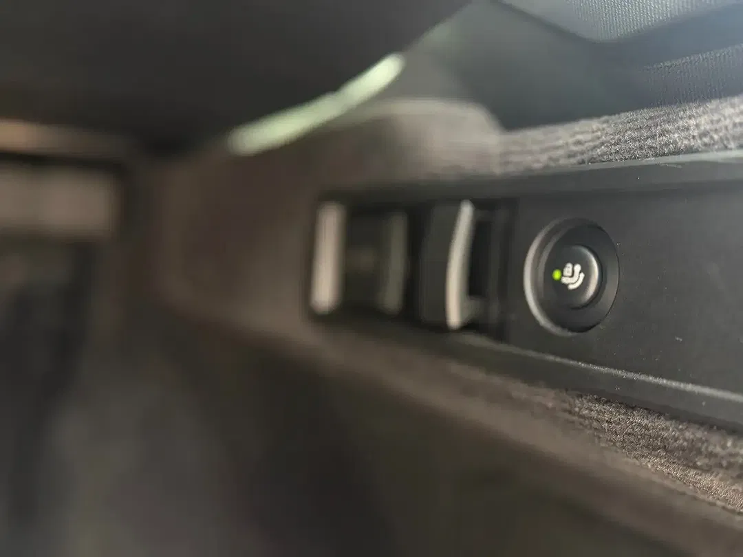 BMW 330 - Thumbnail 14
