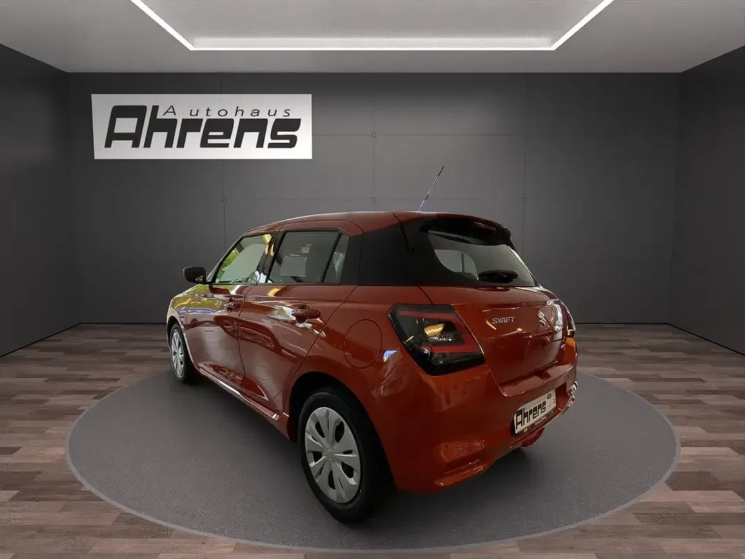 Suzuki Swift - Thumbnail 3