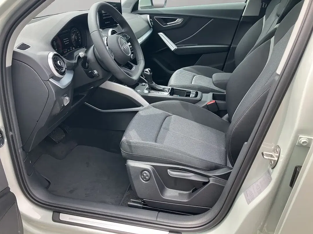 Audi Q2 - Thumbnail 11