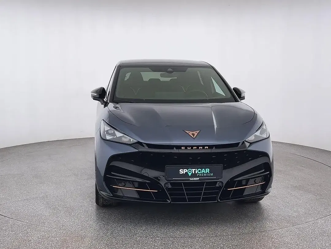 CUPRA Tavascan - Thumbnail 2