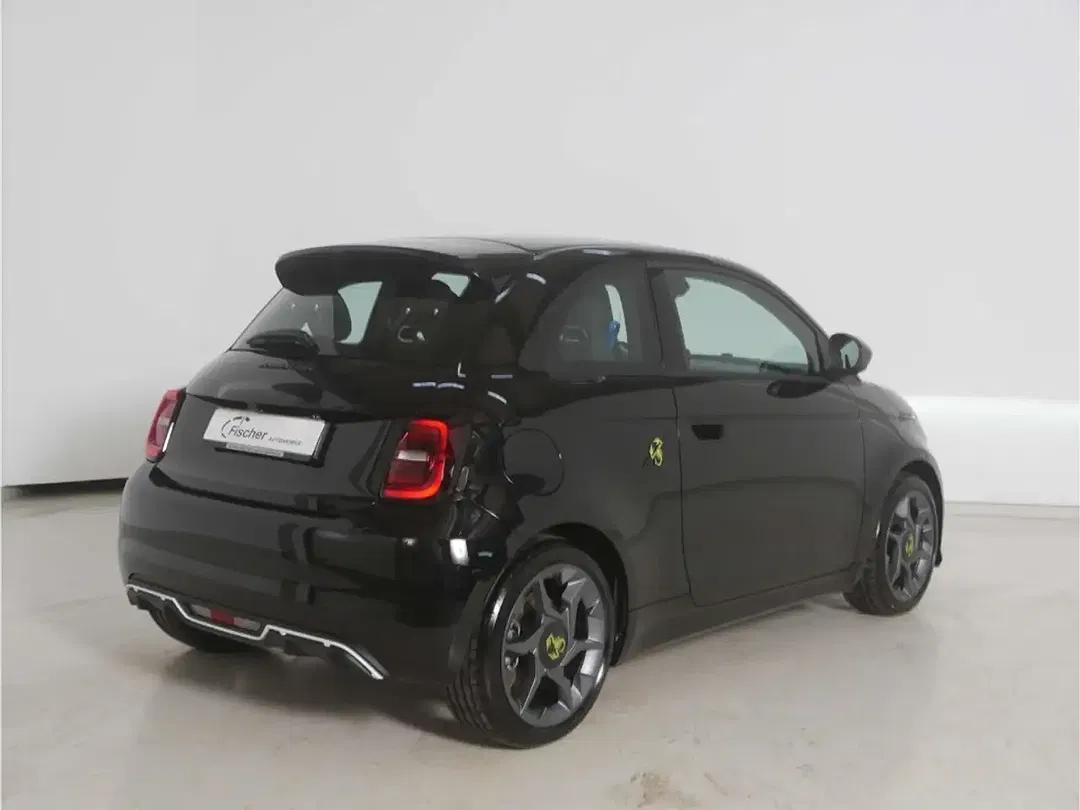 Abarth 500e - Thumbnail 7